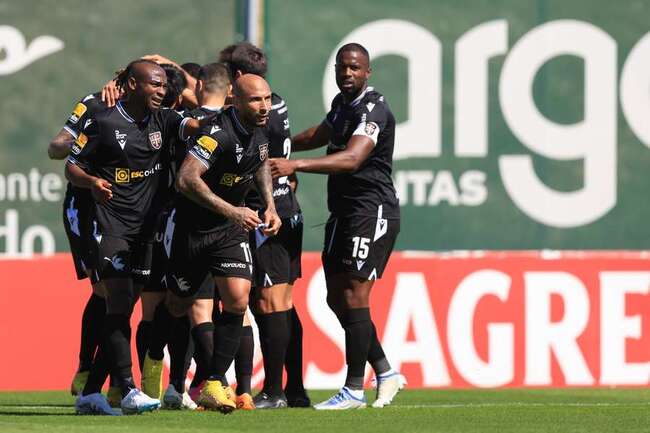 Nhận định AVS Futebol SAD vs Casa Pia AC lúc 21h30 ngày 15/08 2 Màn so tài gay cấn giữa AVS Futebol SAD vs Casa Pia AC